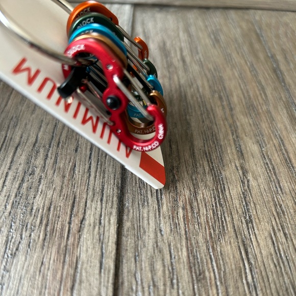 🆕⚒️Nite Ize Aluminum Keyring Locker S-Biner - Carabiner Keychain - multi… - Picture 5 of 16